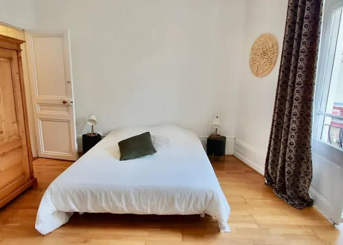 Beau 2 Pieces En Centre Et A 200m De La Lejlighed *